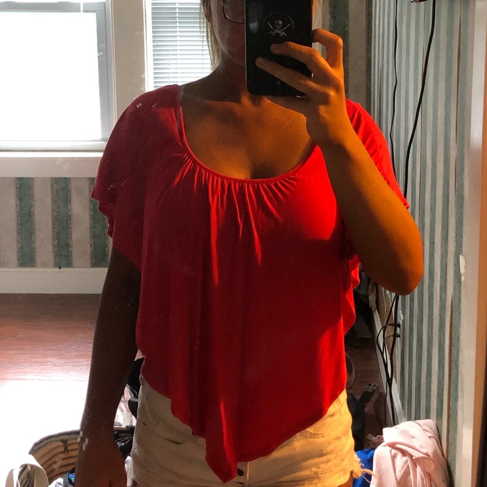 🌺 | Day trip scoop neck tee | color: coral